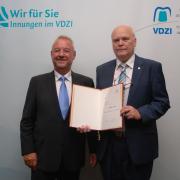 VDZI: Thomas Lüttke mit Goldener Ehrennadel geehrt
